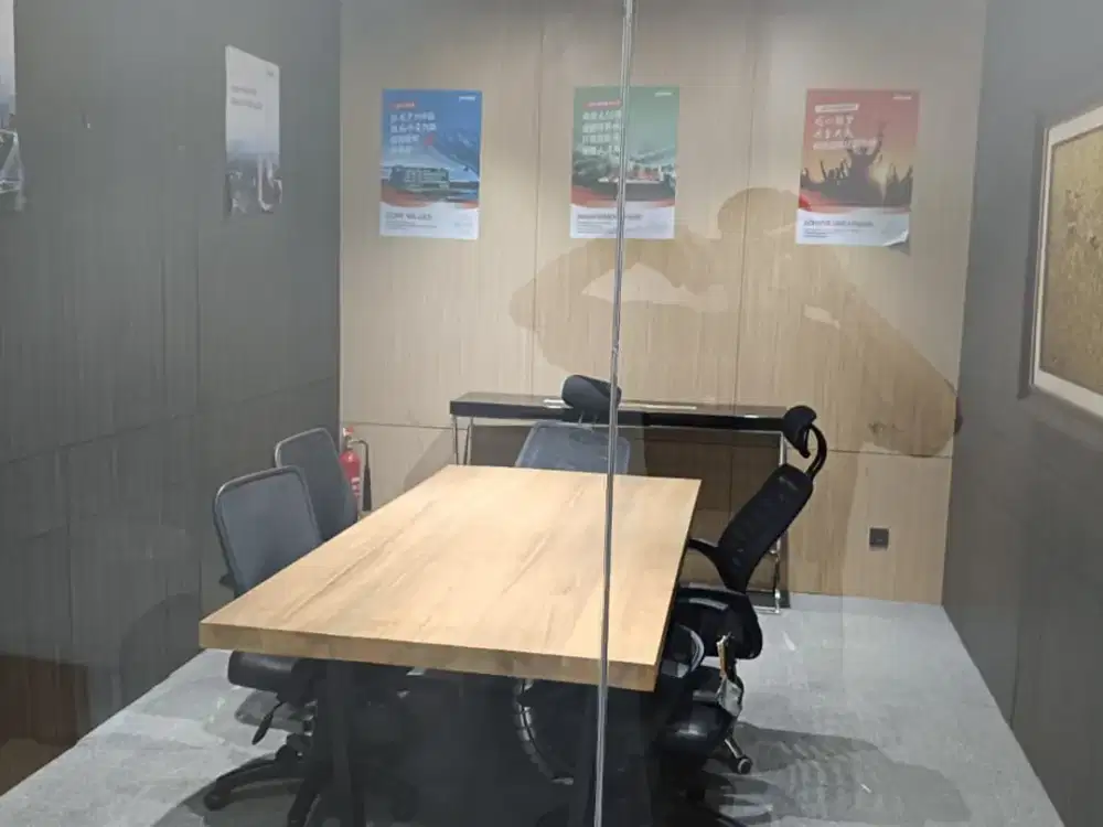 Disewakan Office Soho Capital Furnished Jakarta Barat