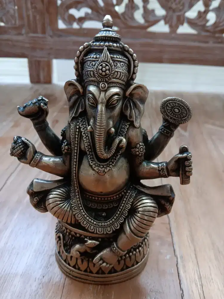 Patung Ganesha dari Nepal tinggi 16cm