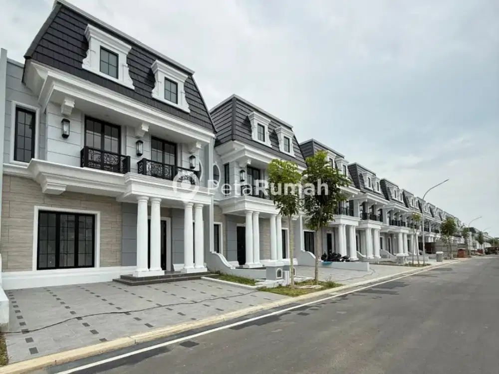 DIJUAL VILLA MEWAH KOMPLEK CITRALAND SAMPALI SIAP HUNI LEBAR 9 METER