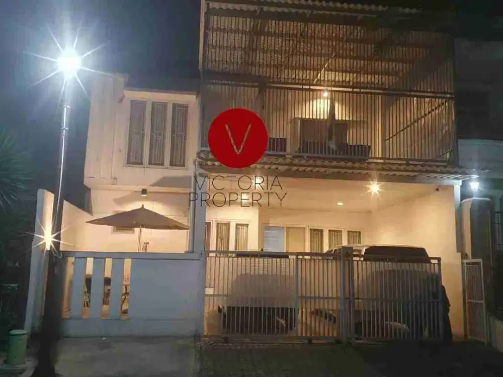 Jual Rumah Luas di Boulevard Legenda Wisata Cibubur.