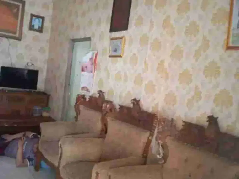 Jual Rumah plus Kontrakan di Srengseng sawah Jagakarsa jl Hj Lele luas 182 m2