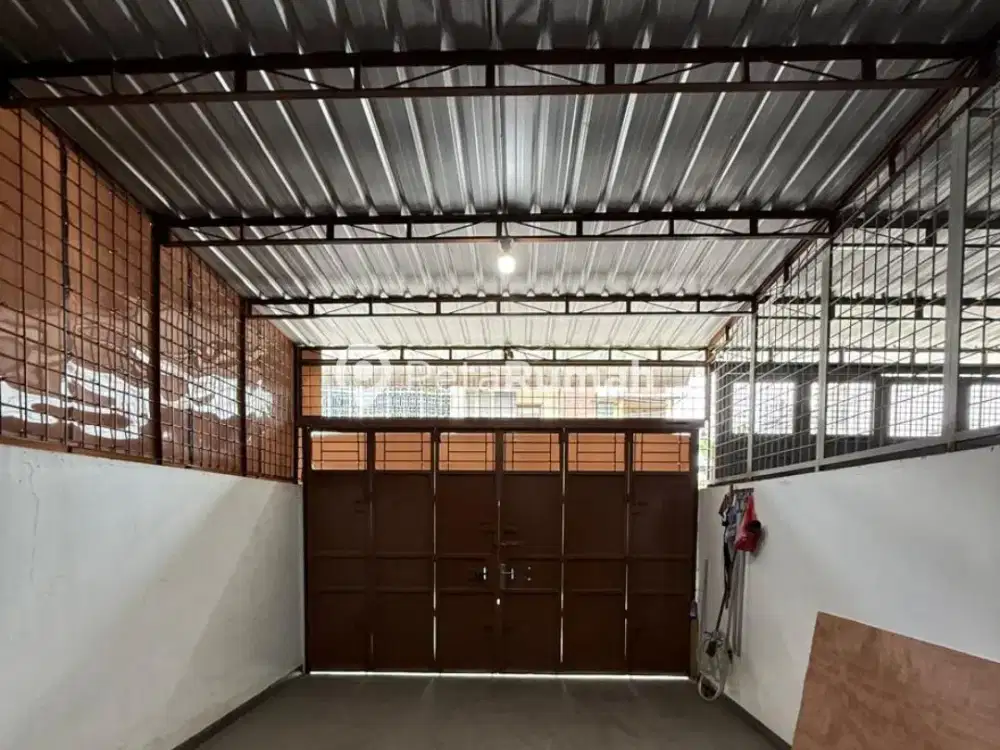 DIJUAL RUMAH JALAN KARANTINA II - DAERAH KRAKATAU MEDAN TIMUR