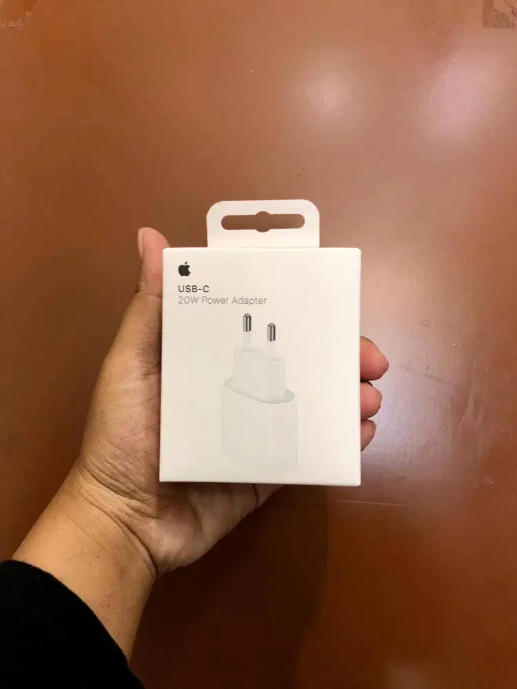 Apple Adapter Wall Charger Fast Charging 20W USB Type C ORIGINAL