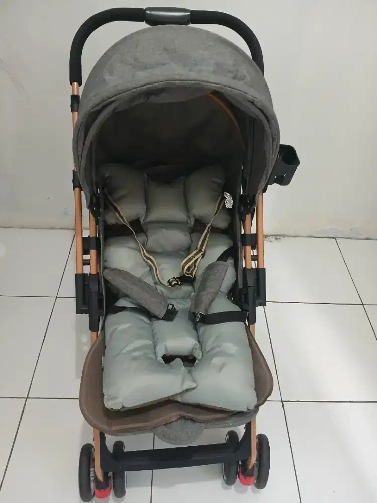 Stroller spacebaby SB 6218