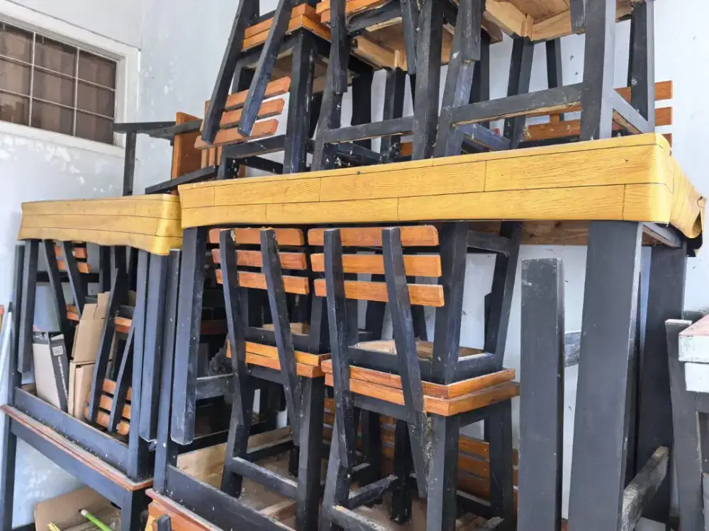 Dijual Meja Kursi Set Ex Warmindo