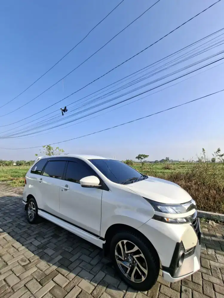 Xenia R Deluxe 1.5 Matic