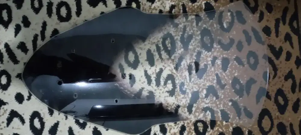 Dijual Murah 250rb Winsild Visor NMAX OLD Original Kondisi Like New