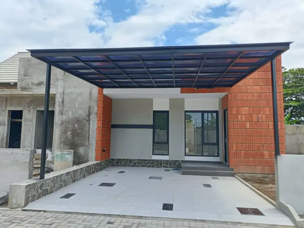 RUMAH SIAP HUNI DESIGN TROPIS MODERN DI CEBONGAN SLEMAN