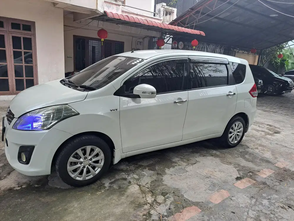 Suzuki Ertiga 2013 Bensin