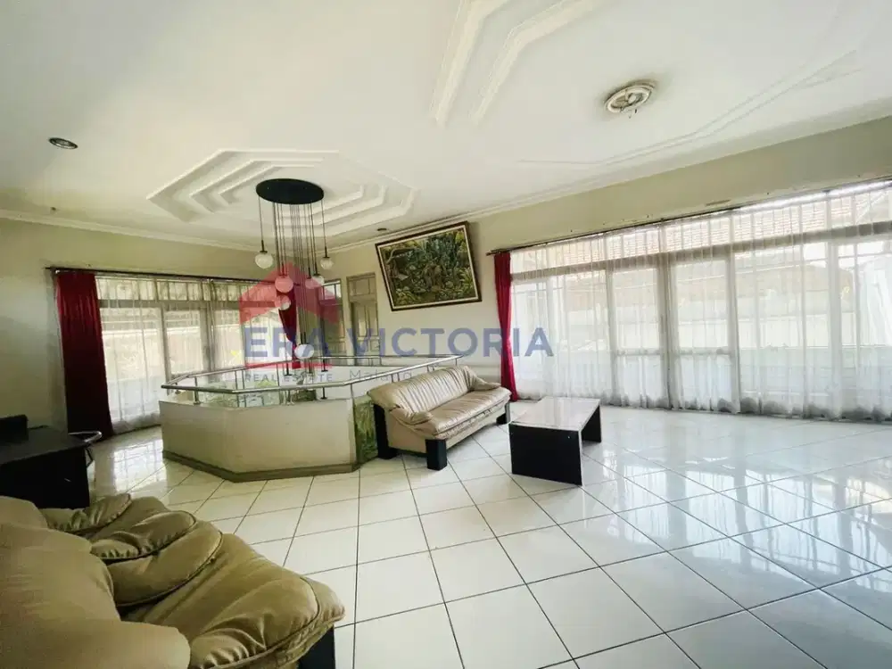 Gudang Jual Daerah Pusat Kota Bandung Cocok untuk Investasi Atau Usaha Lainnya