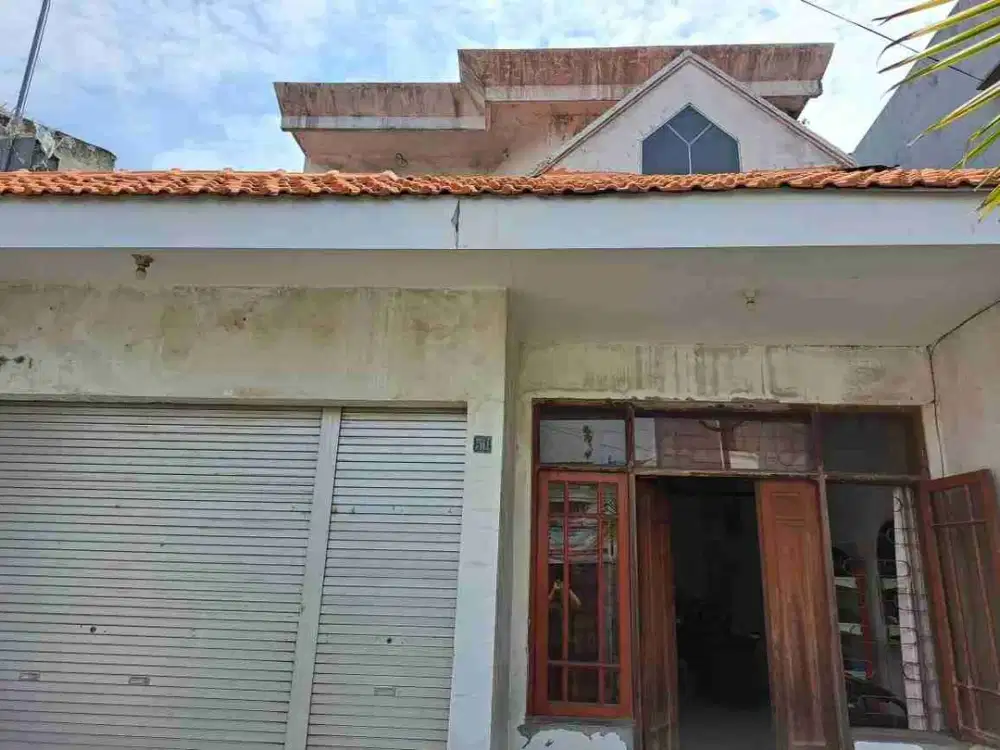 DIJUAL RUMAH STRATEGIS PUSAT KOTA SURABAYA