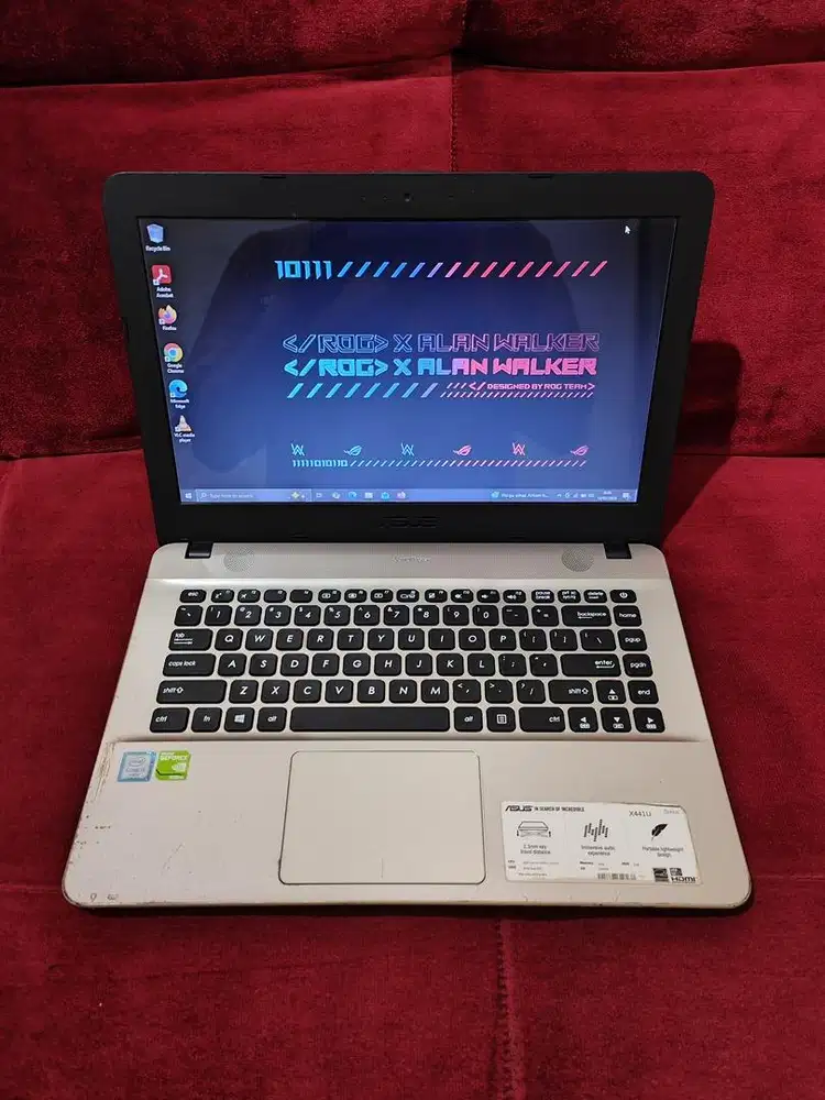 Laptop Asus X441UV Gaming Core i3-6006U / 8GB / 256GB / Nvidia 920MX