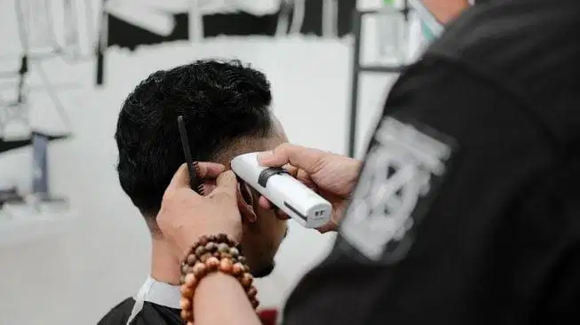 Kapster Untuk Startup Barbershop