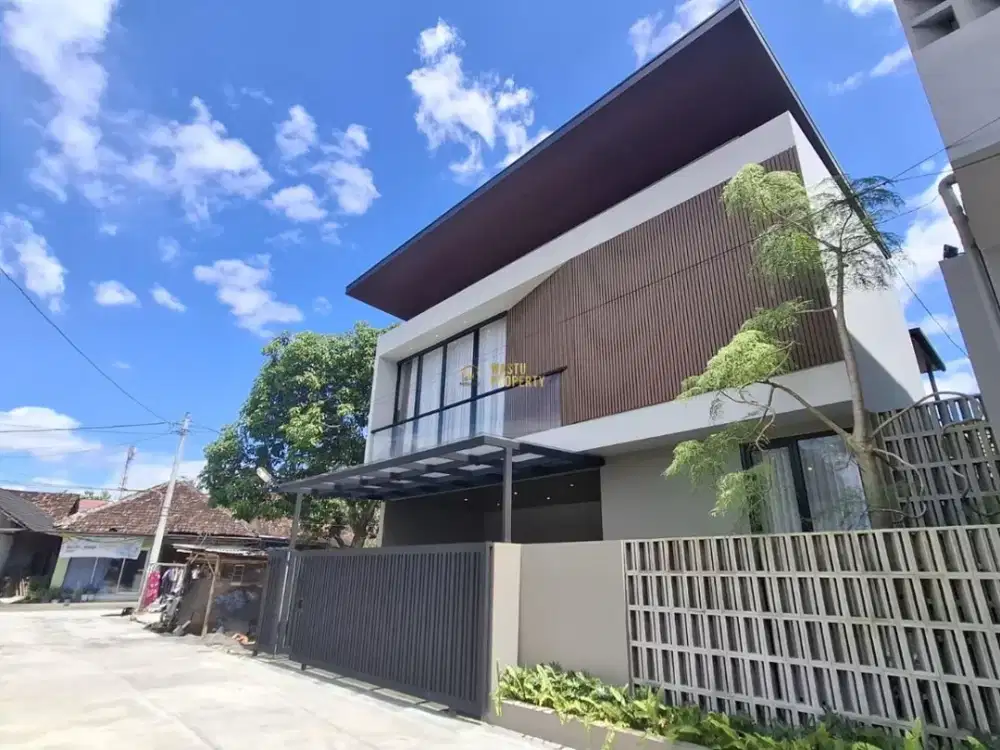 RUMAH SIAP HUNI, FULL FURNISHED + MINI POOL DEKAT MAGUWOHARJO, SLEMAN