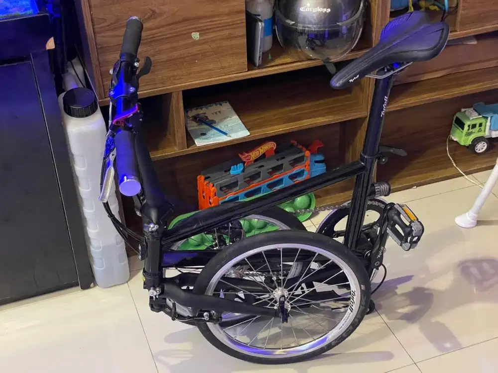 Dijual Sepeda Tyrell IVE Sports folding bike (Seperti Baru)