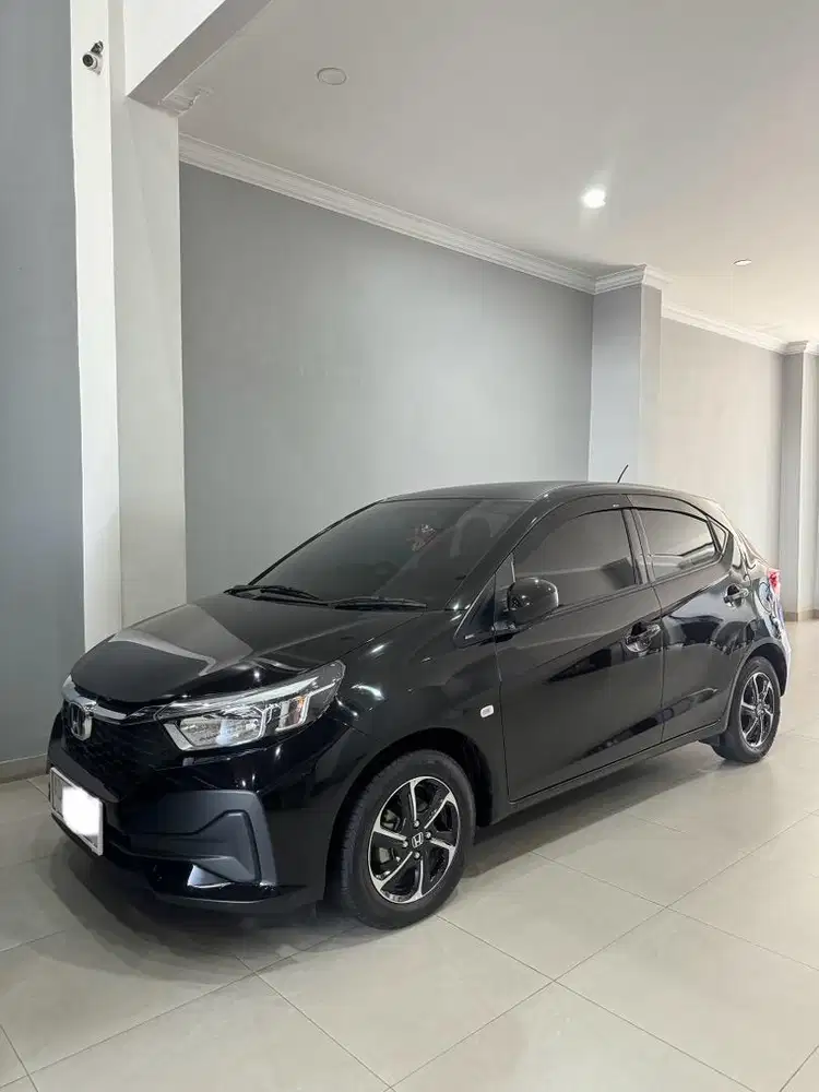 Honda Brio E Matic 2023 Km low Agya