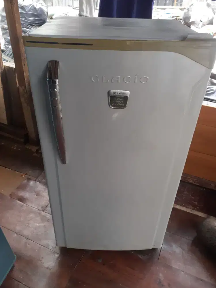 Jual klkas thosiba glacio normal mulus garansi di anter.