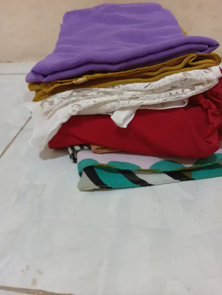 Kerudung bekas pakai