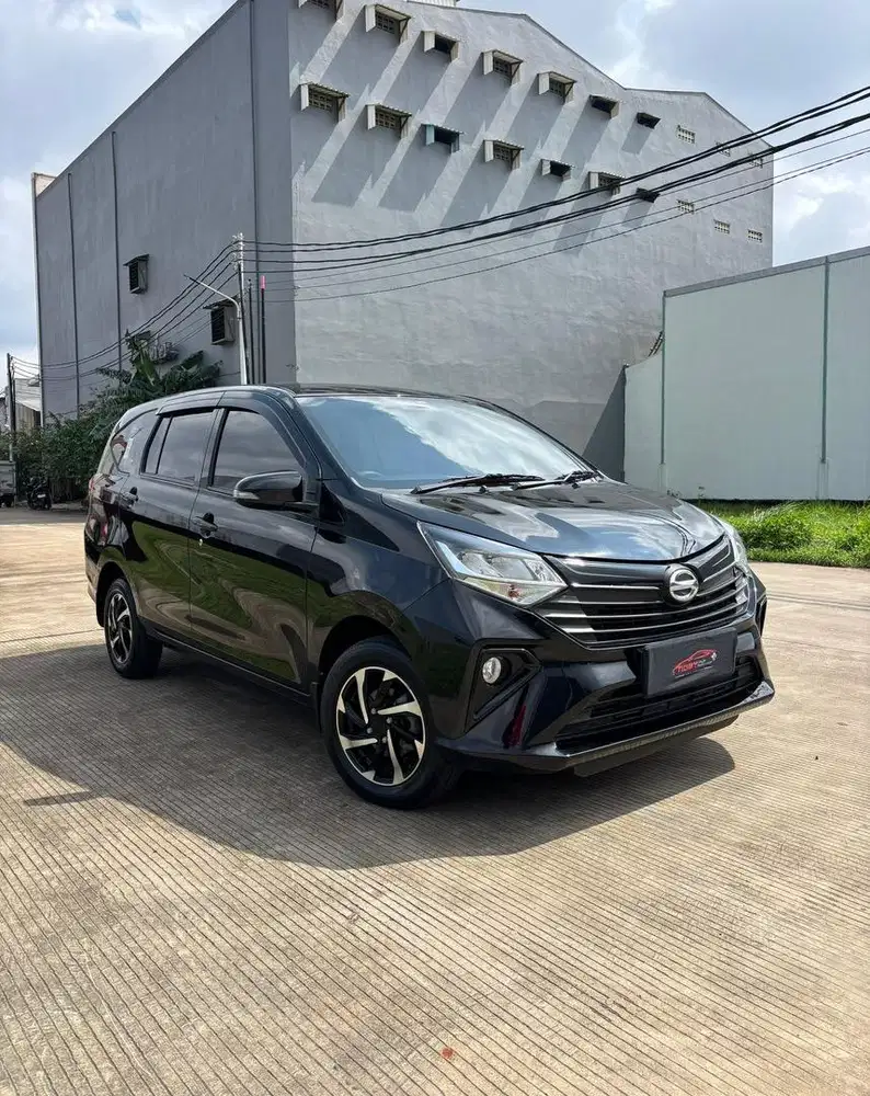 Daihatsu Sigra 1.2 R 2023 Automatic ( Hitam Metalik )