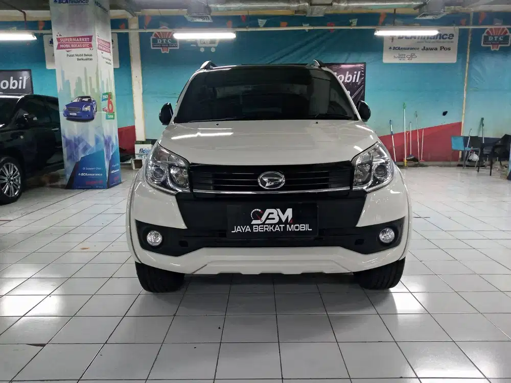 DAIHATSU TERIOS 1.5 R CUSTOM AT 2017