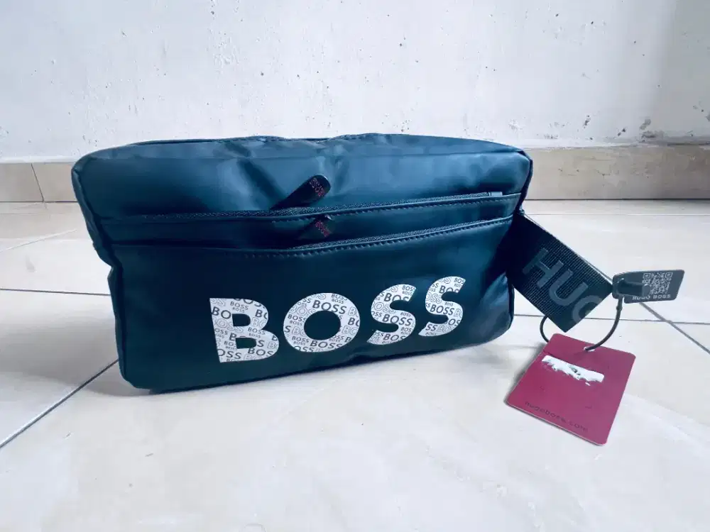 Hand Bag BOSS pria hitam
