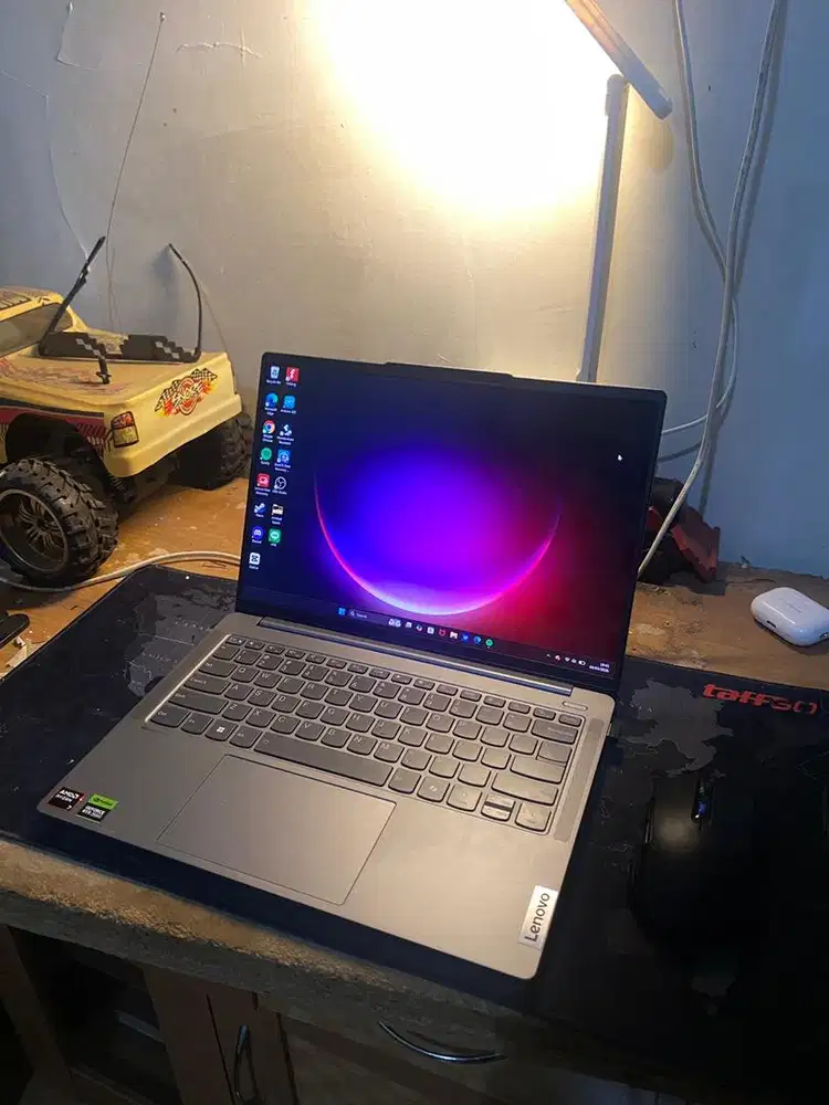 Lenovo ideapad pro 5