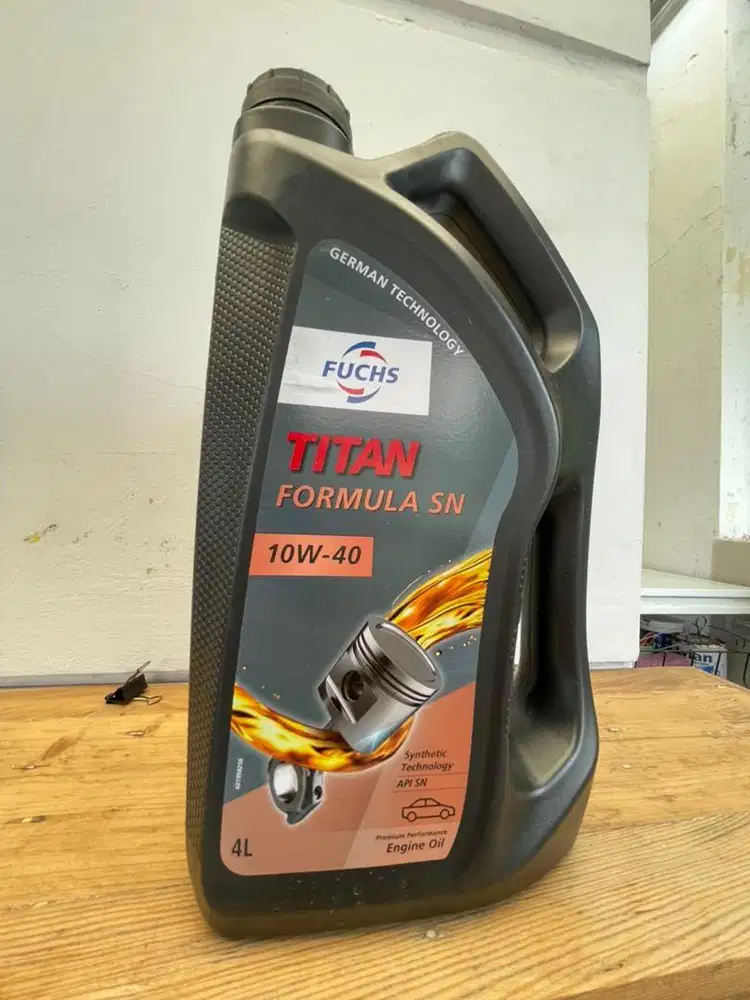 Sisa Oli 1Liter Fuchs Titan 10W40