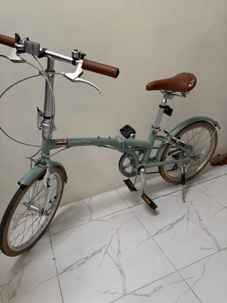 Sepeda lipat london taxi (206)