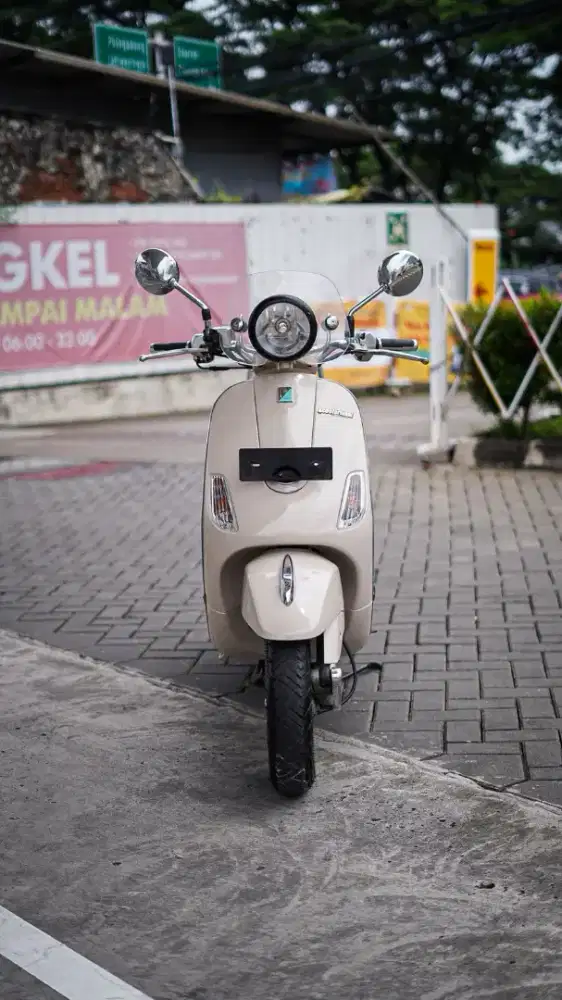 PIAGGIO VESPA LXV 150 2015