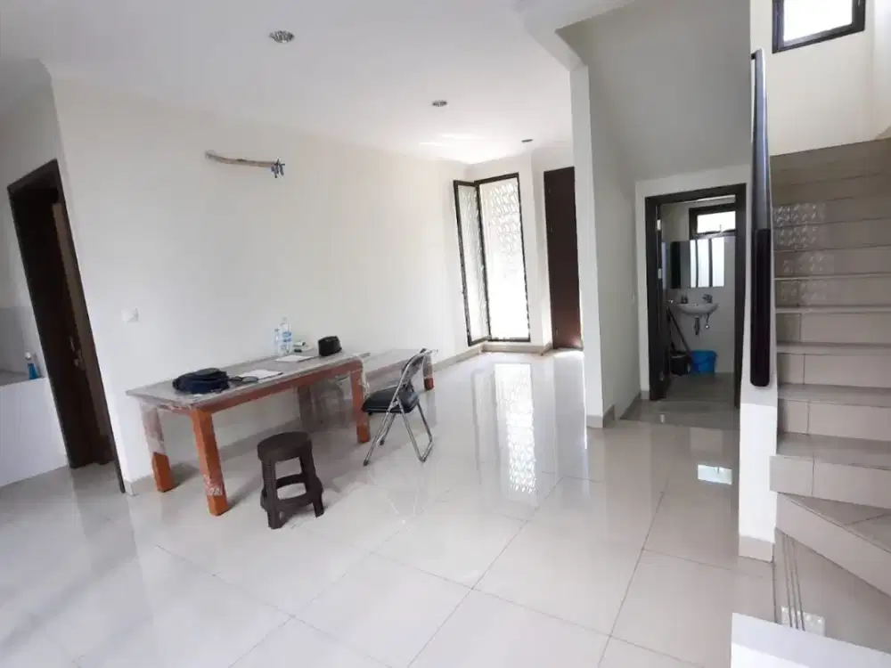 Rumah Minimalis Nyaman di Cynthia Summarecon Bandung