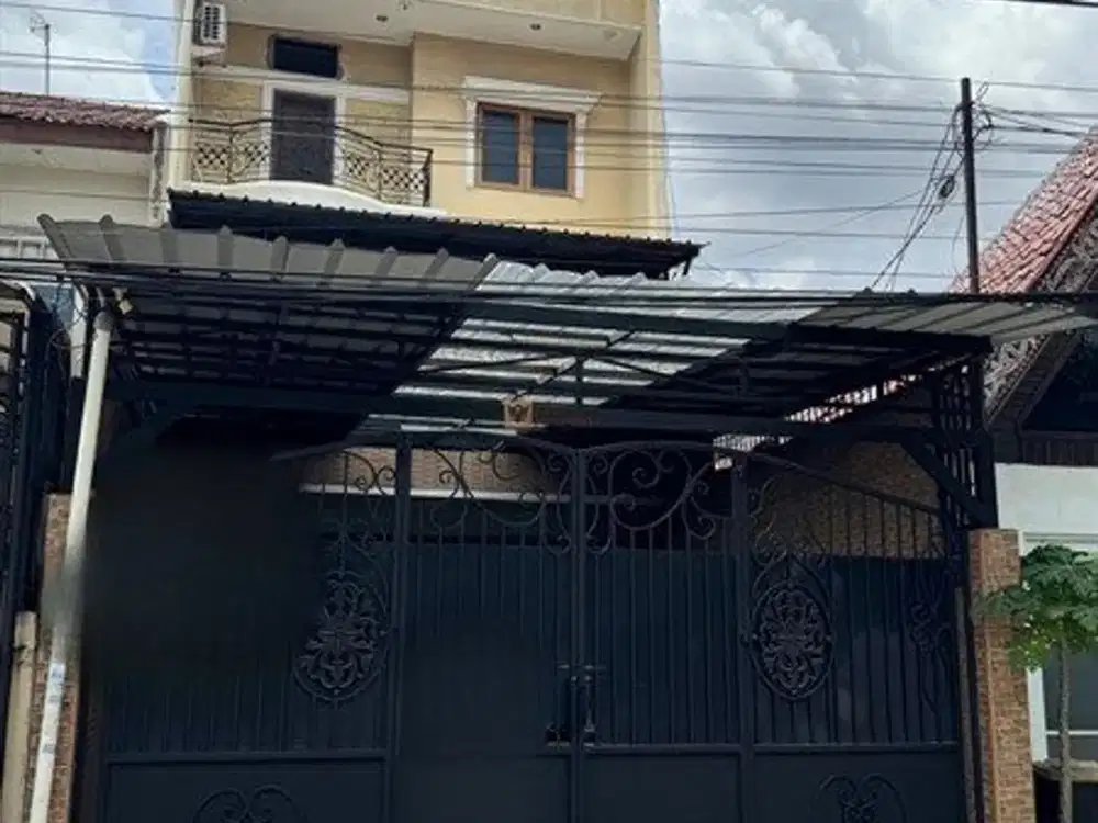 Dijual Rumah SHM 500m2 di Greenville Partially Furnished, Dekat Tanjung Duren Central Park, Mall Taman Anggrek & Tol Kebon Jeruk.