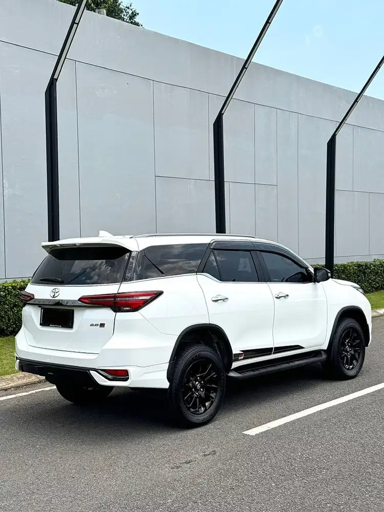 KM 19RB ASLI! Toyota Fortuner GR 2.8 Sport A/T 2023