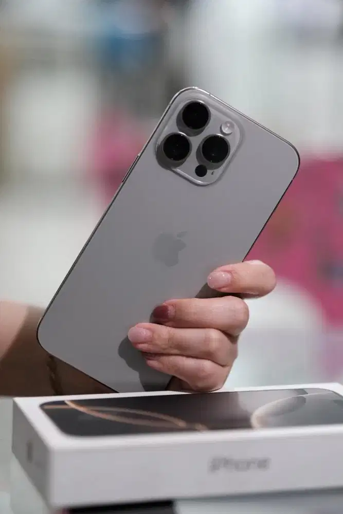 Iphone 16 Promax 512gb (garansi ibox agustus 2026)