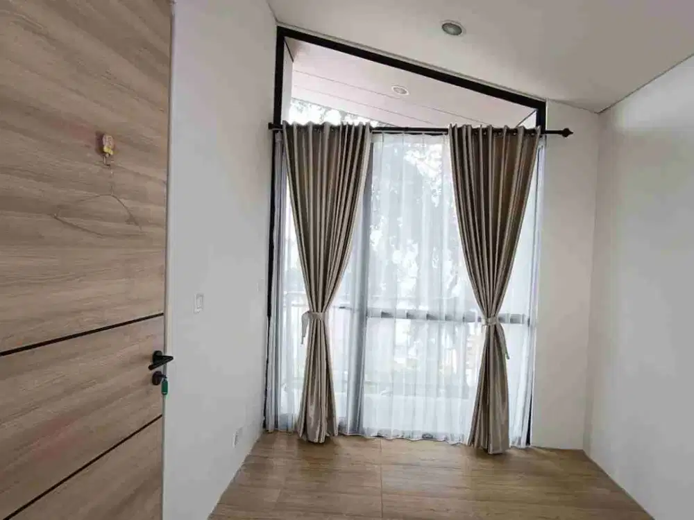 DISEWAKAN MURAH RUMAH CENDANA PARC, LIPPO KARAWACI