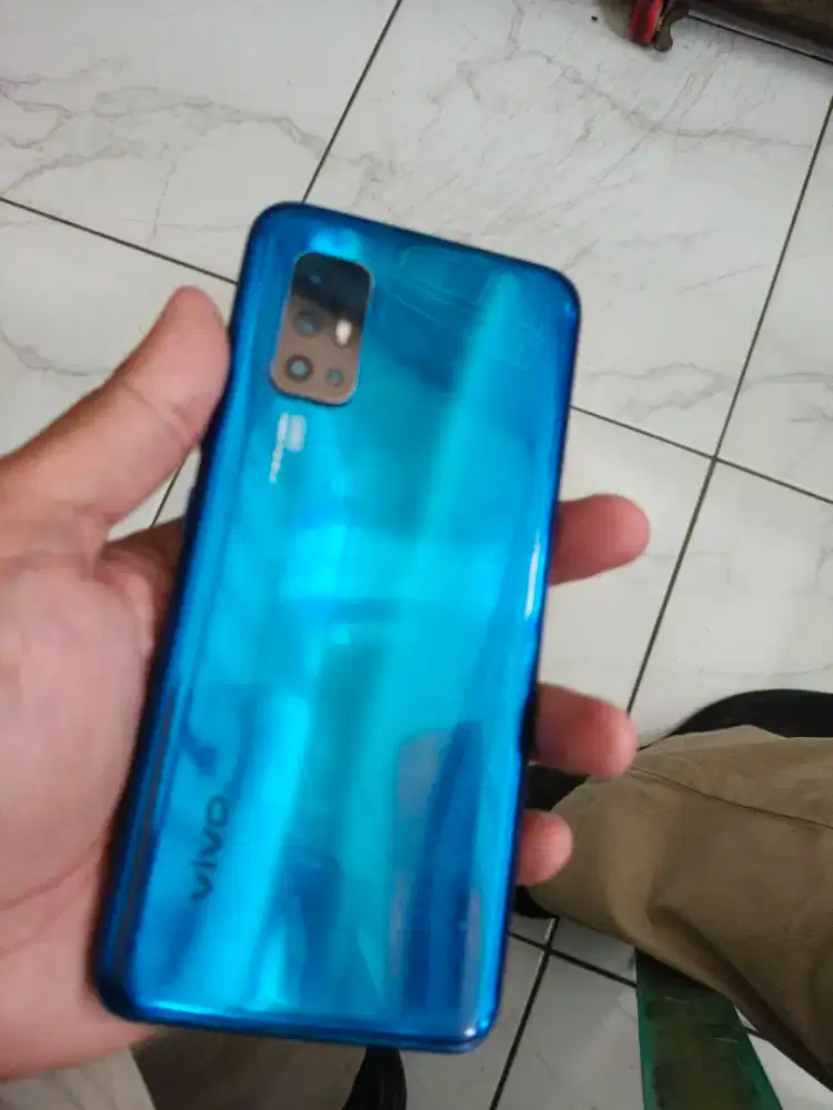 Vivo V19 8/128 resmi orian semua no minus terawat bs tuker tmabh