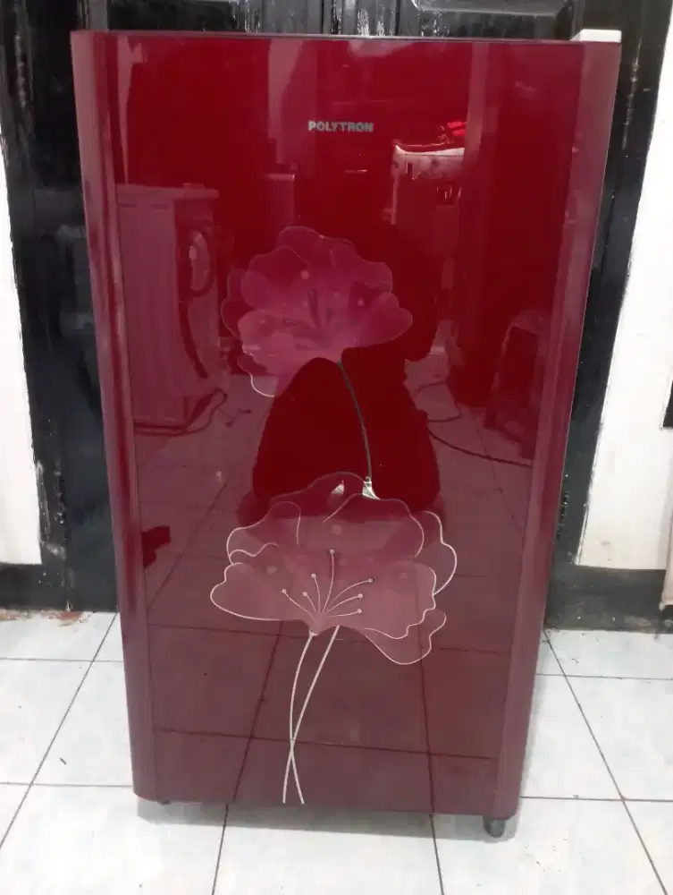 Kulkas 1 pintu polytron belleza