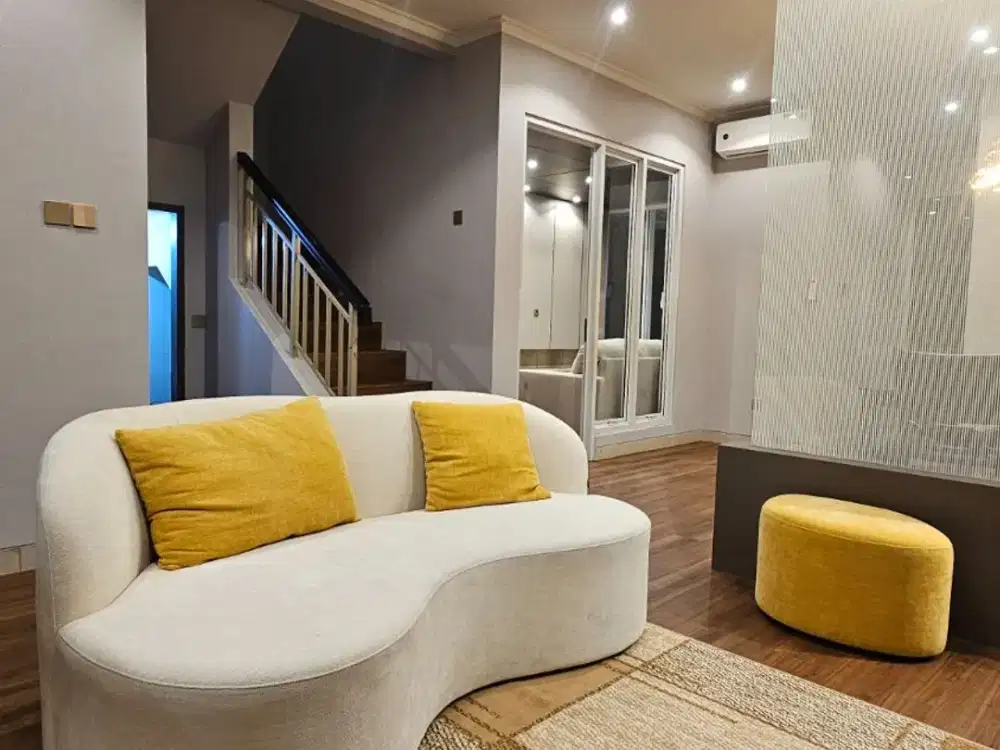 Dijual Rumah Full Interior & Fully Furnished Cluster Fiordini Illago Gading Serpong