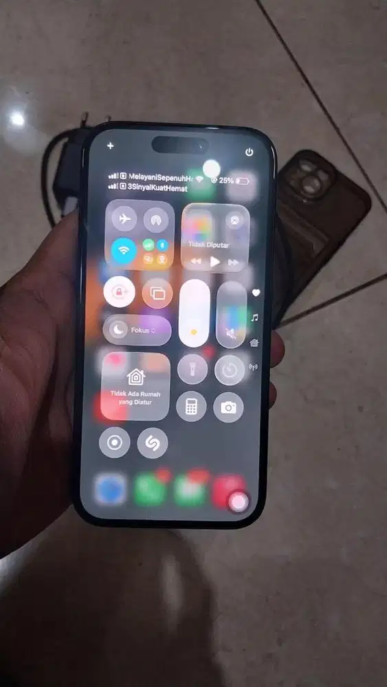 Iphone 15 Black 256 gb (NEGO TIPIS)