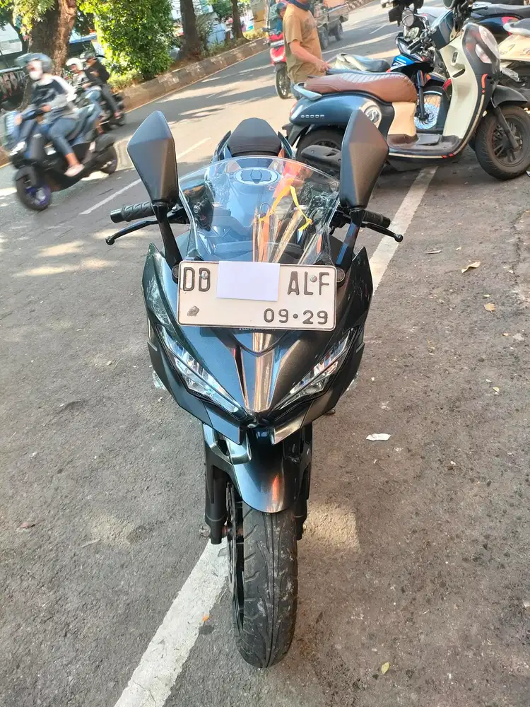 Kawasaki Ninja 250cc 2023 hitam