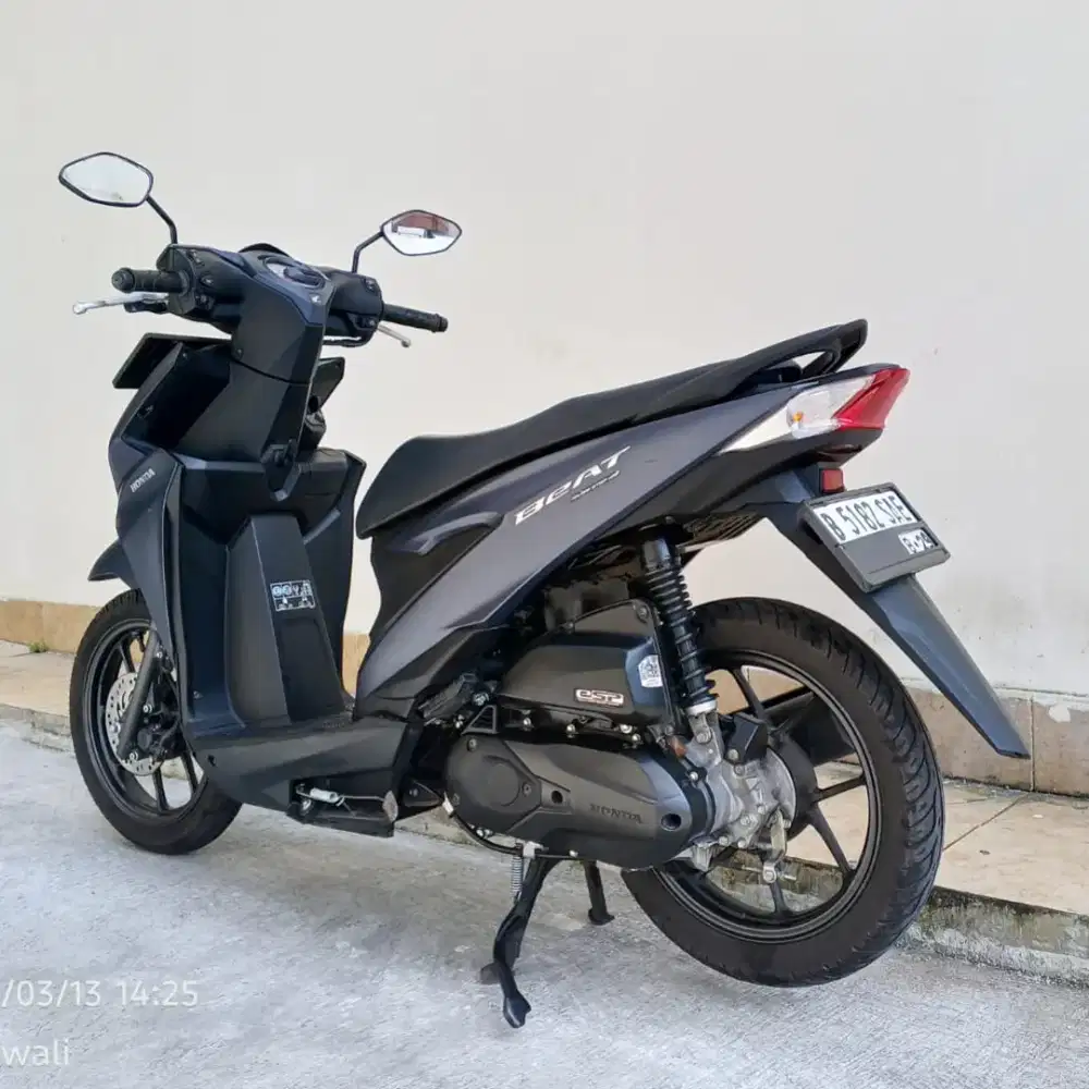 HONDA NEW BEAT DELUXE SMARTKEY TAHUN 2024 CASH / KREDIT MURAH DP 500