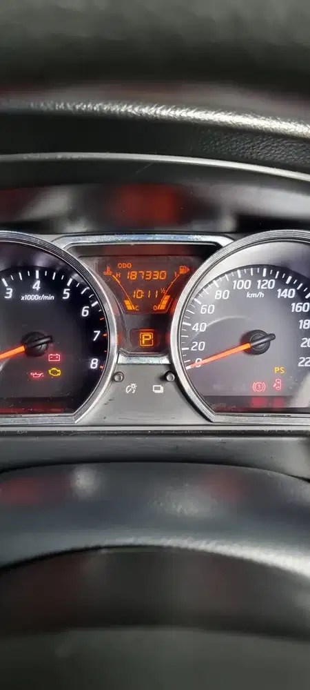 Nissan Grand livina 2013 Bensin