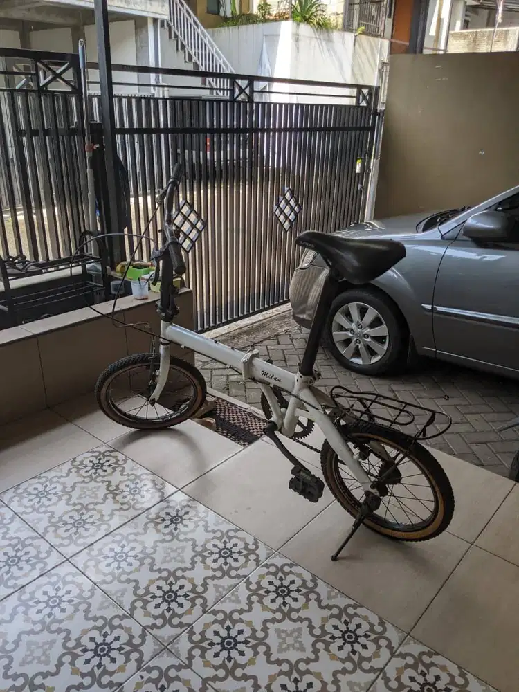 WTS Sepeda Lipas Laux Milan