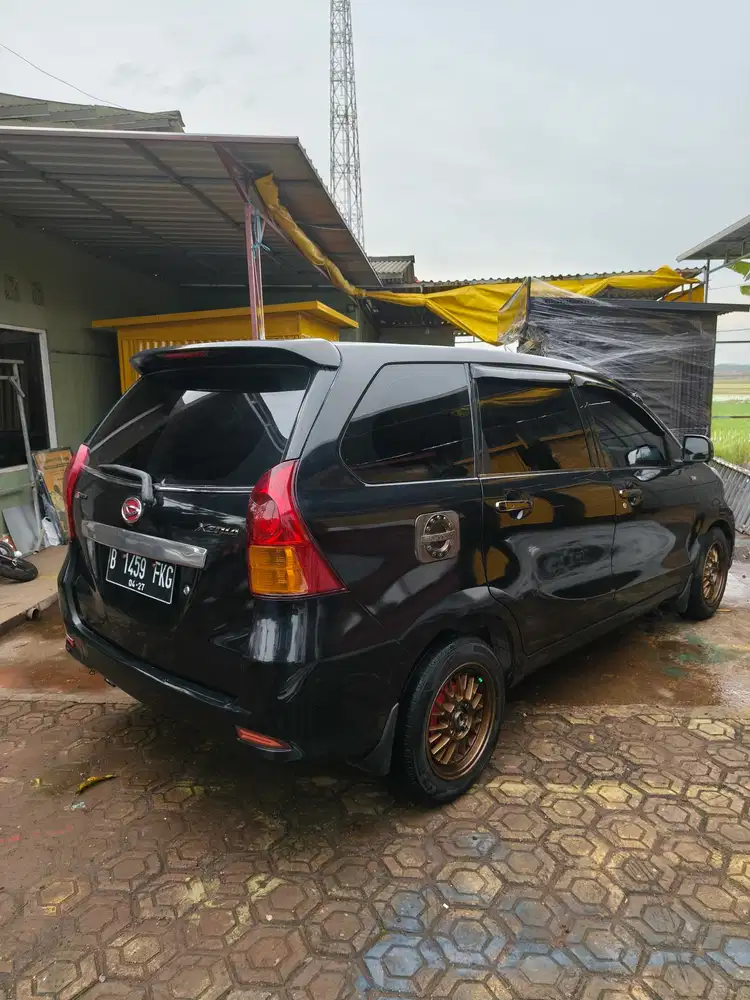 Daihatsu Xenia 2012 Bensin