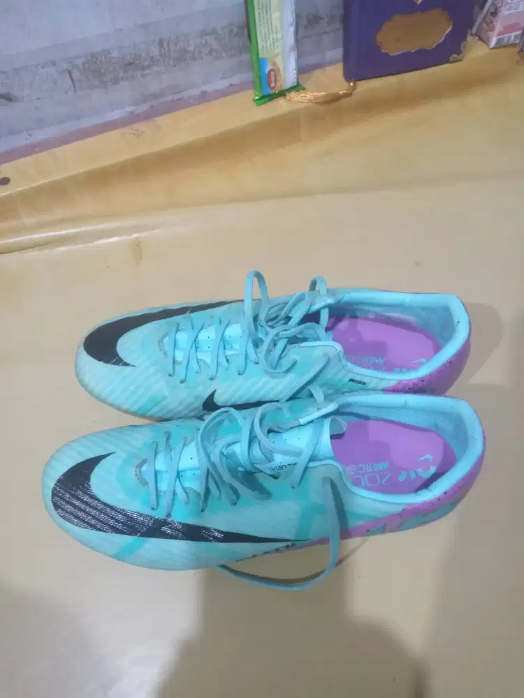 Sepatu nike mercurial