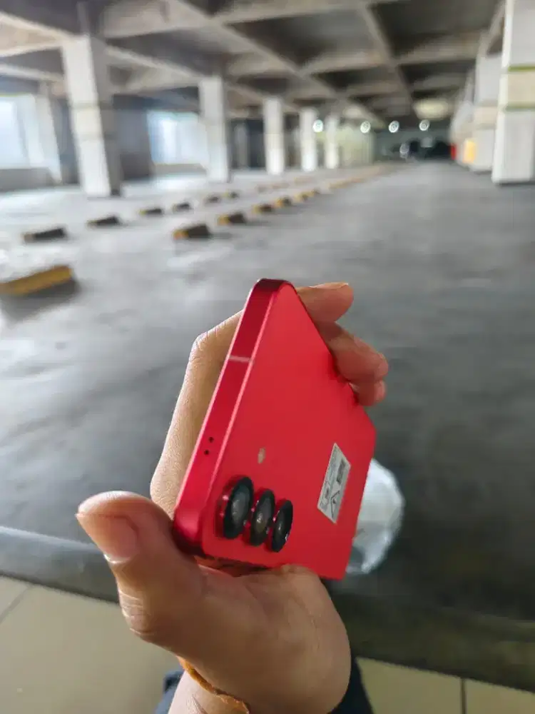 S25 basic 512 garansi masih on masih mulu sama.lengkap