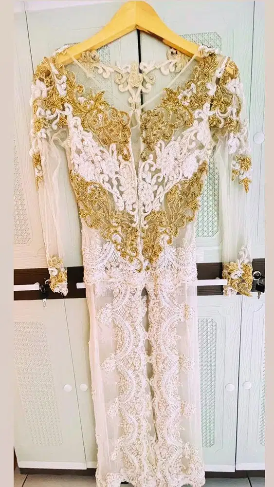Dijual kebaya mewah size s to m like new