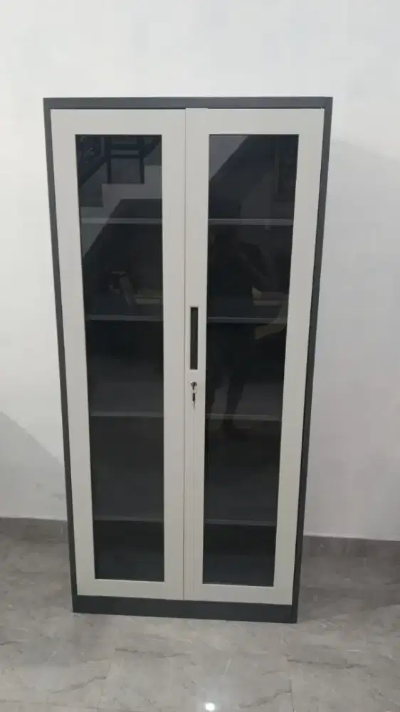 Lemari Arsip Plat Besi 2 Pintu
