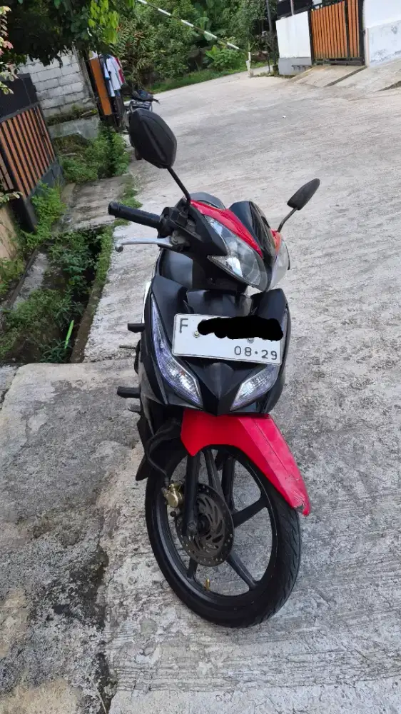 Honda Blade 2014 Merah Hitam