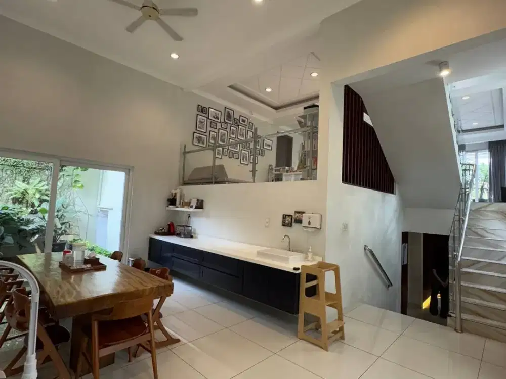 Rumah Mewah di Costarica, Delatinos BSD full furnish hook murah