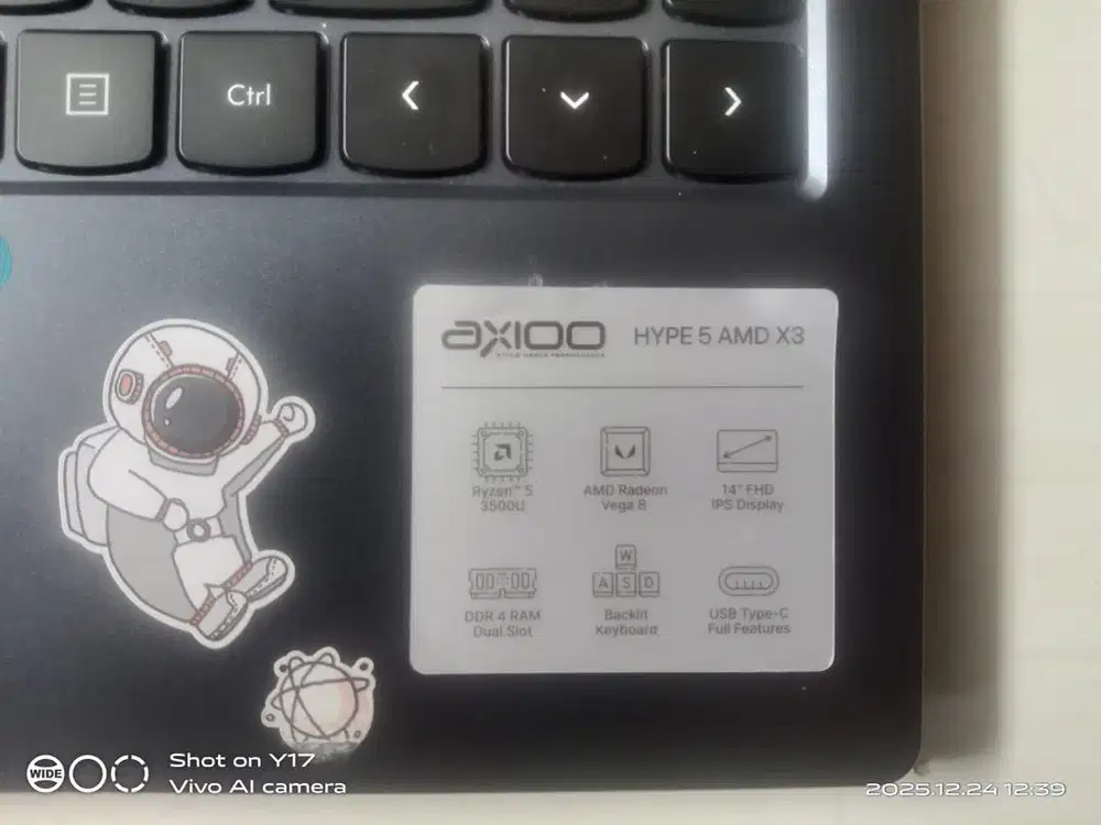 Dijual Laptop Cantik Merek Axioo Baru